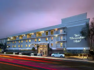 The Commodore Hotel