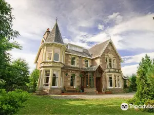 Chrialdon House
