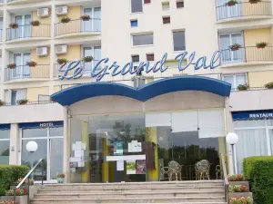 格蘭德瓦勒酒店