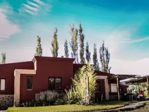 Miraluna Bodega Boutique