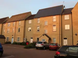 Millwalk Apartment