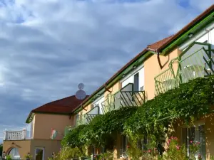 Karát Panzió