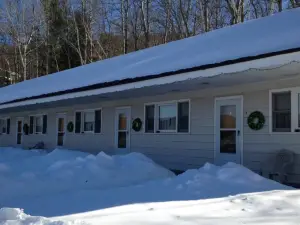 Jimmy OConnor's Windham Mtn Inn