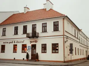 Rynek 6 Retro Pub & Hostel