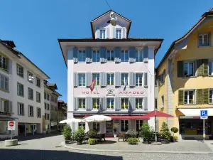 Apart Hotel Amadeo