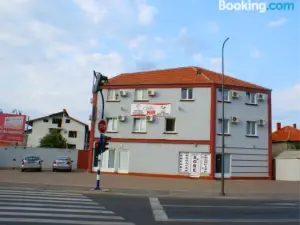 Guest House Villa Mir