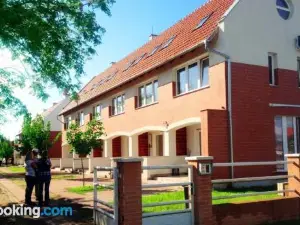 Semiramis Apartman