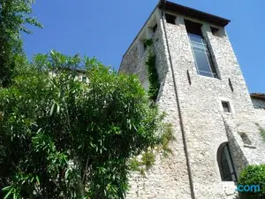 Casa Luce Labro