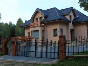 Noclegi Pod Debem, Pulandia Brzozki