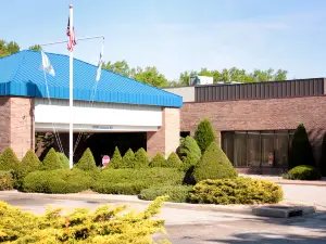 Grand Hotel and Conference Center