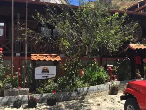 La Rustica Hotel