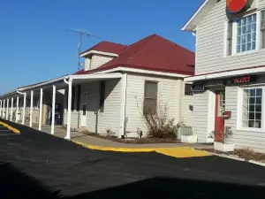 Budget Inn by OYO Natural Bridge I-81