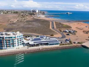 Wallaroo Marina Luxury Apartment