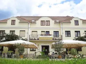Eisenbock's Strasser Hof