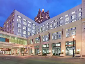 Residence Inn Milwaukee Downtown