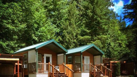Alderbrook Golf Yacht Club Travel Guidebook Must Visit