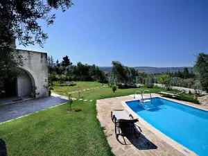 빌라 알로니 - 전통 석조 빌라, 멋진 전망, 수영장, 정원