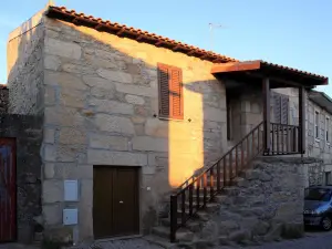 House with 3 Bedrooms in Carrazeda de Ansiães, with Wonderful Mountain