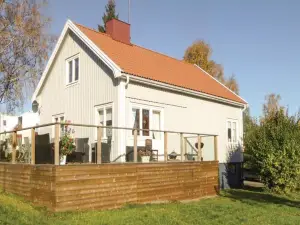 Three-Bedroom Holiday Home in Vagnharad