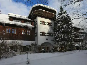 Romantikhotel Almtalhof