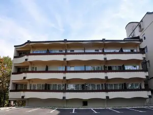 Hotel Jezero