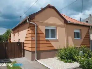 Jázmin Apartmanház