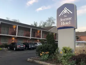 The Avenue Hotel