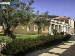 Apartment Aci Marina Cres