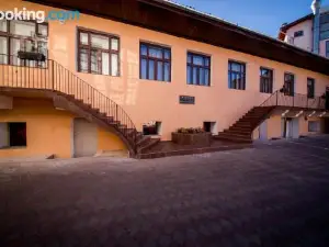 Boul Rosu Residence Free Private Parking