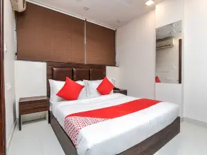 OYO Flagship 62683 Noor Lodge Gingee Post Office