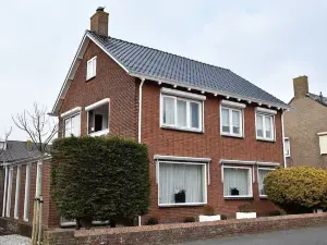 Modern Holiday Home in Den Helder with Private Garden