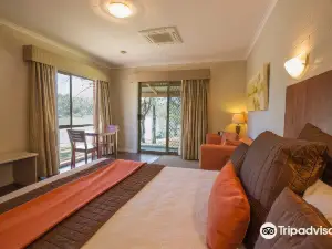 Euston Club Motel