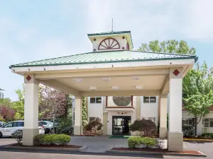 Quality Inn and Suites