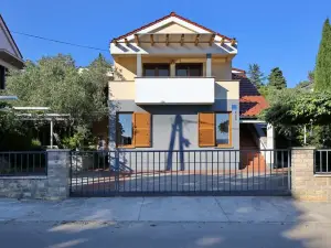 Be-Bu-Mar Apartments