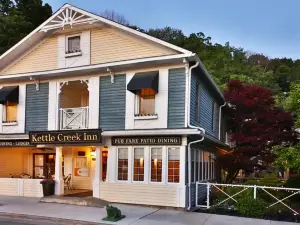 Kettle Creek Inn