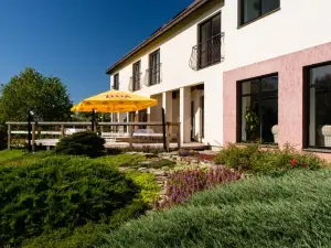 Hotel Sanvilla