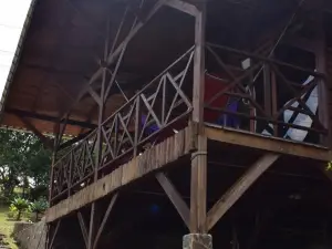 Duck House Sasaima