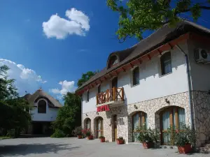 Tekergő Motel és Étterem