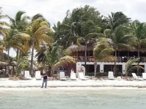 Hotel El Cayito Beach Resort Montecristi