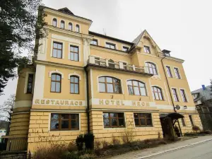 Hotel Hron