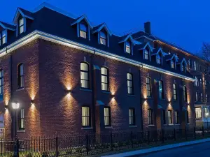 Sydney Boutique Inn & Suites