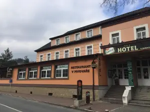 Hotel V Pivovare Davle