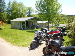 Cottages du Lac de Miel