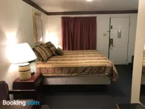 Budget Inn of Brownfield