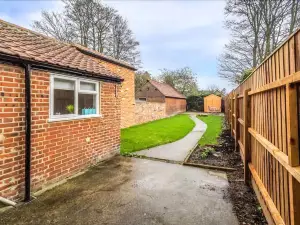 洛克珊休憩酒店