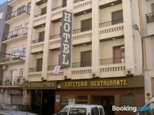 Hotel Reina Victoria