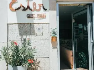 Ester Guest House