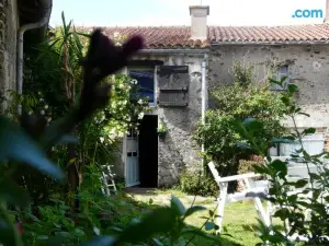Topaze séjour Chez le Vigneron