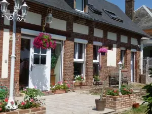 Les Trois Pommiers