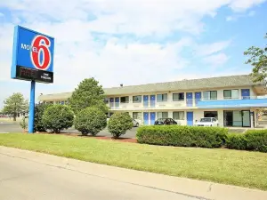 Motel 6 Wichita, KS